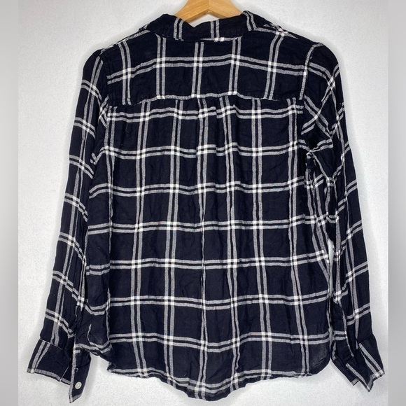 MEDIUM ROEBUCK & CO. BLACK AND WHITE FLANNEL - Picture 3 of 3